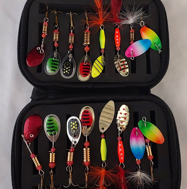 16pc Freshwater Feathered Lure Set  in EVA Carry Case